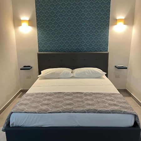 Cristiano Room Napoli Eksteriør bilde