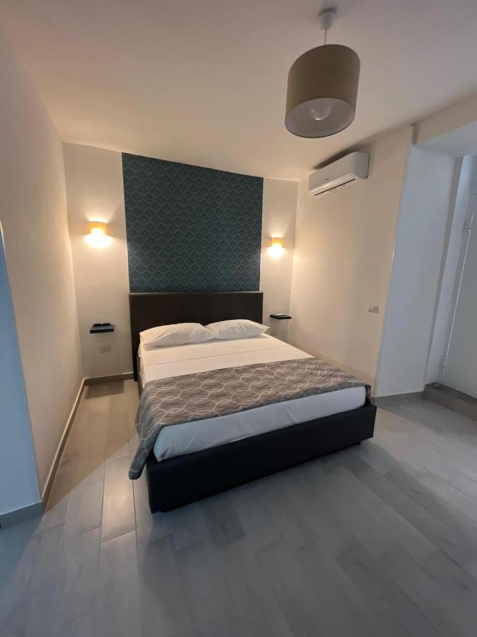 Cristiano Room Napoli Eksteriør bilde